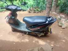 TVS Scooty Streak 2014 Motorbike