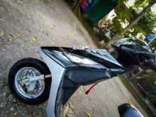 https://riyasewana.com/uploads/tvs-scooty-streak-147305313653.jpg