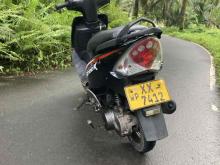 https://riyasewana.com/uploads/tvs-scooty-streak-1723442724093.jpg