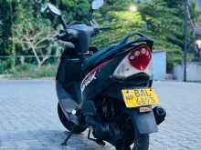 https://riyasewana.com/uploads/tvs-scooty-streak-18455554123.jpg