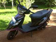 TVS Scooty Streak 2013 Motorbike