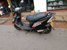 https://riyasewana.com/uploads/tvs-scooty-streak-201620234324.jpg