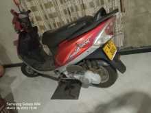 https://riyasewana.com/uploads/tvs-scooty-streak-2119391913682.jpg