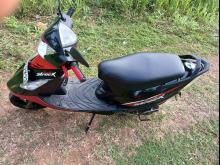 https://riyasewana.com/uploads/tvs-scooty-streak-2217194119024.jpg