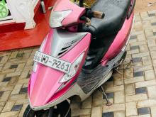 TVS Scooty Streak 2010 Motorbike