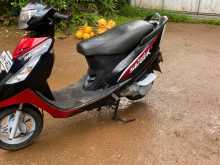 TVS Scooty Streak 2012 Motorbike