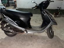 https://riyasewana.com/uploads/tvs-scooty-streak-2520263519252.jpg