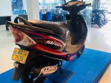 https://riyasewana.com/uploads/tvs-scooty-streak-27953241725.jpg