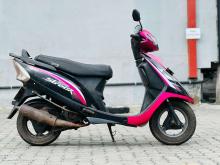 https://riyasewana.com/uploads/tvs-scooty-streak-311320506014.jpg