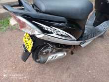 https://riyasewana.com/uploads/tvs-scooty-streak-318003513703.jpg