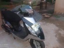 TVS Scooty Streak 2010 Motorbike
