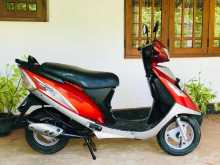 https://riyasewana.com/uploads/tvs-scooty-streak-51122284582.jpg
