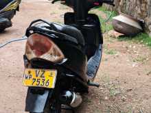 https://riyasewana.com/uploads/tvs-scooty-streak-51146304142.jpg