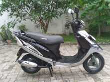 https://riyasewana.com/uploads/tvs-scooty-streak-521231613793.jpg