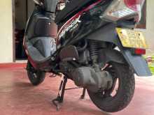 https://riyasewana.com/uploads/tvs-scooty-streak-61433361214.jpg