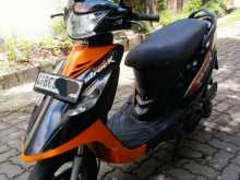https://riyasewana.com/uploads/tvs-scooty-streak-68205313502.jpg
