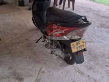 https://riyasewana.com/uploads/tvs-scooty-streak-7122924477280.jpg