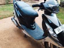 https://riyasewana.com/uploads/tvs-scooty-streck-1117190013083.jpg
