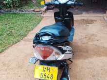 https://riyasewana.com/uploads/tvs-scooty-streck-1117190013332.jpg