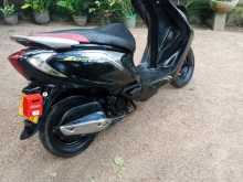 https://riyasewana.com/uploads/tvs-scooty-zesll-221417584763.jpg