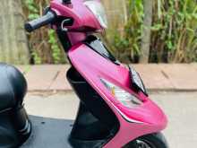 TVS SCOOTY ZEST 2015 Motorbike