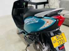 https://riyasewana.com/uploads/tvs-scooty-zest-241005431265.jpg