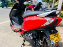 https://riyasewana.com/uploads/tvs-scooty-zest-251212171685.jpg