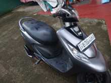 https://riyasewana.com/uploads/tvs-scooty-zest-307360013423.jpg