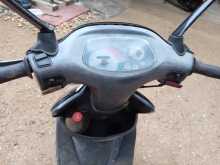 https://riyasewana.com/uploads/tvs-scootypep-154373113324.jpg