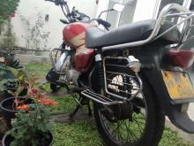 https://riyasewana.com/uploads/tvs-star-sport-12050296216.jpg