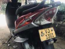 https://riyasewana.com/uploads/tvs-streak-114282422803.jpg