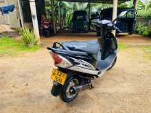https://riyasewana.com/uploads/tvs-streak-1314545513202.jpg