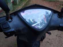 https://riyasewana.com/uploads/tvs-streak-148023013144.jpg