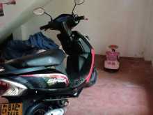 https://riyasewana.com/uploads/tvs-streak-151535504573.jpg