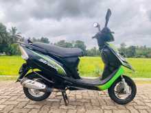 TVS Scooty Streak 2012 Motorbike