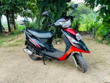 https://riyasewana.com/uploads/tvs-streak-161213564572.jpg