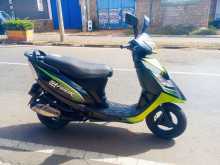 https://riyasewana.com/uploads/tvs-streak-171649224512.jpg