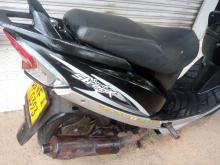 https://riyasewana.com/uploads/tvs-streak-181010376744.jpg