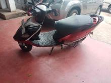 https://riyasewana.com/uploads/tvs-streak-1912440924721.jpg