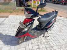 https://riyasewana.com/uploads/tvs-streak-1915275913312.jpg