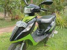 https://riyasewana.com/uploads/tvs-streak-191618224683.jpg
