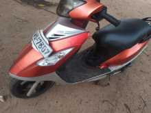 https://riyasewana.com/uploads/tvs-streak-201037514882.jpg