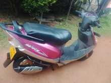 https://riyasewana.com/uploads/tvs-streak-208593414004.jpg