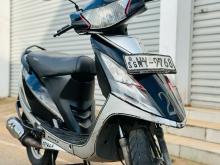 TVS Scooty Streak 2011 Motorbike