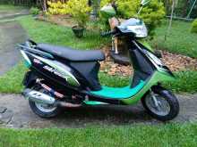 TVS Scooty Streak 2012 Motorbike