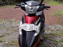 https://riyasewana.com/uploads/tvs-streak-2610115022762.jpg