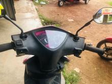 https://riyasewana.com/uploads/tvs-streak-2710145419875.jpg