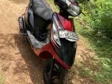 https://riyasewana.com/uploads/tvs-streak-276531422553.jpg