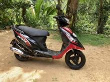 https://riyasewana.com/uploads/tvs-streak-276535124971.jpg