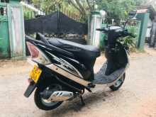 https://riyasewana.com/uploads/tvs-streak-279201413932.jpg